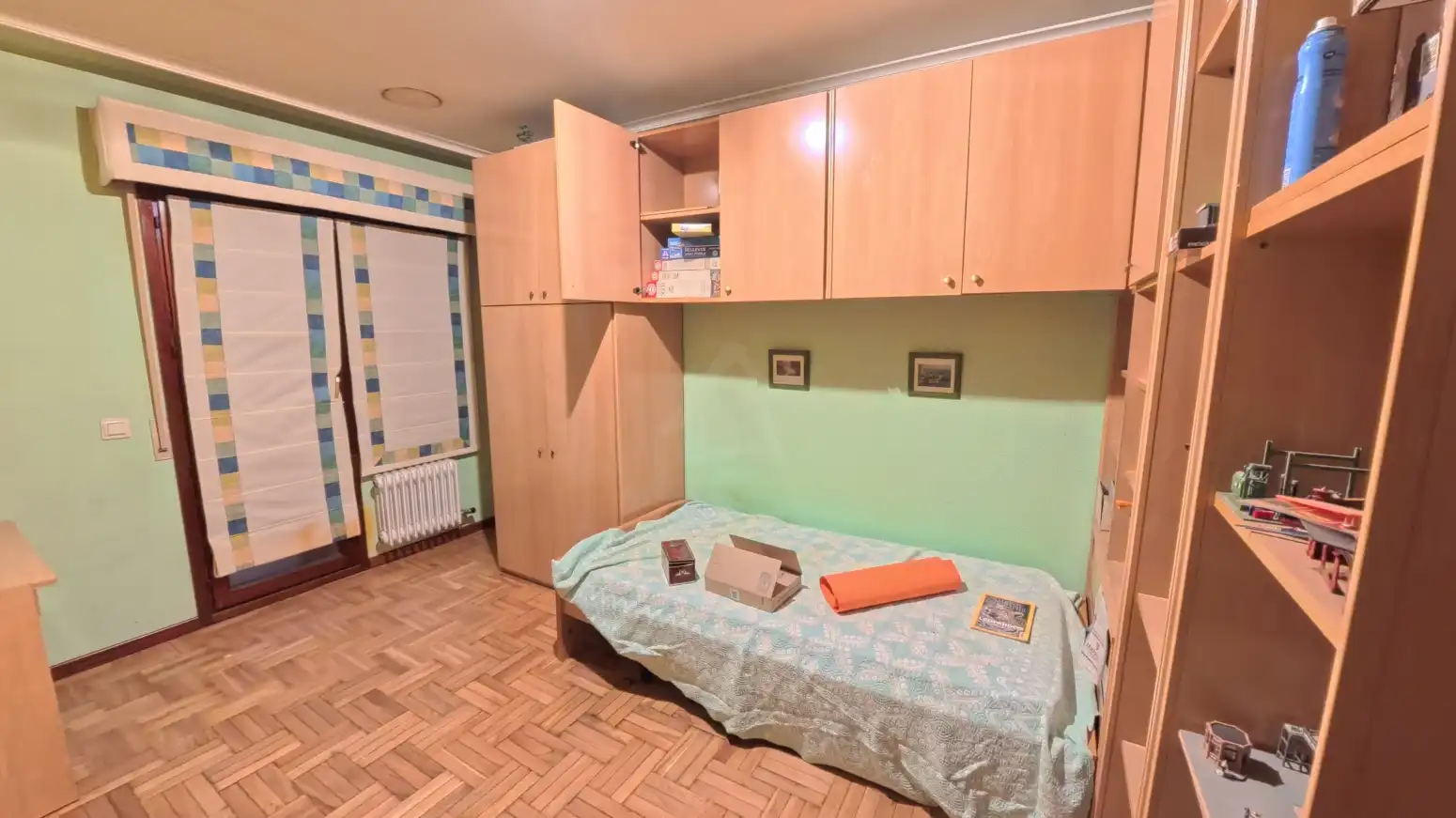Bedroom of Flat for sale in  Logroño  with Heating, Parquet flooring and Storage room