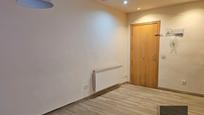 Flat for sale in  Madrid Capital  with Heating and Community pool
