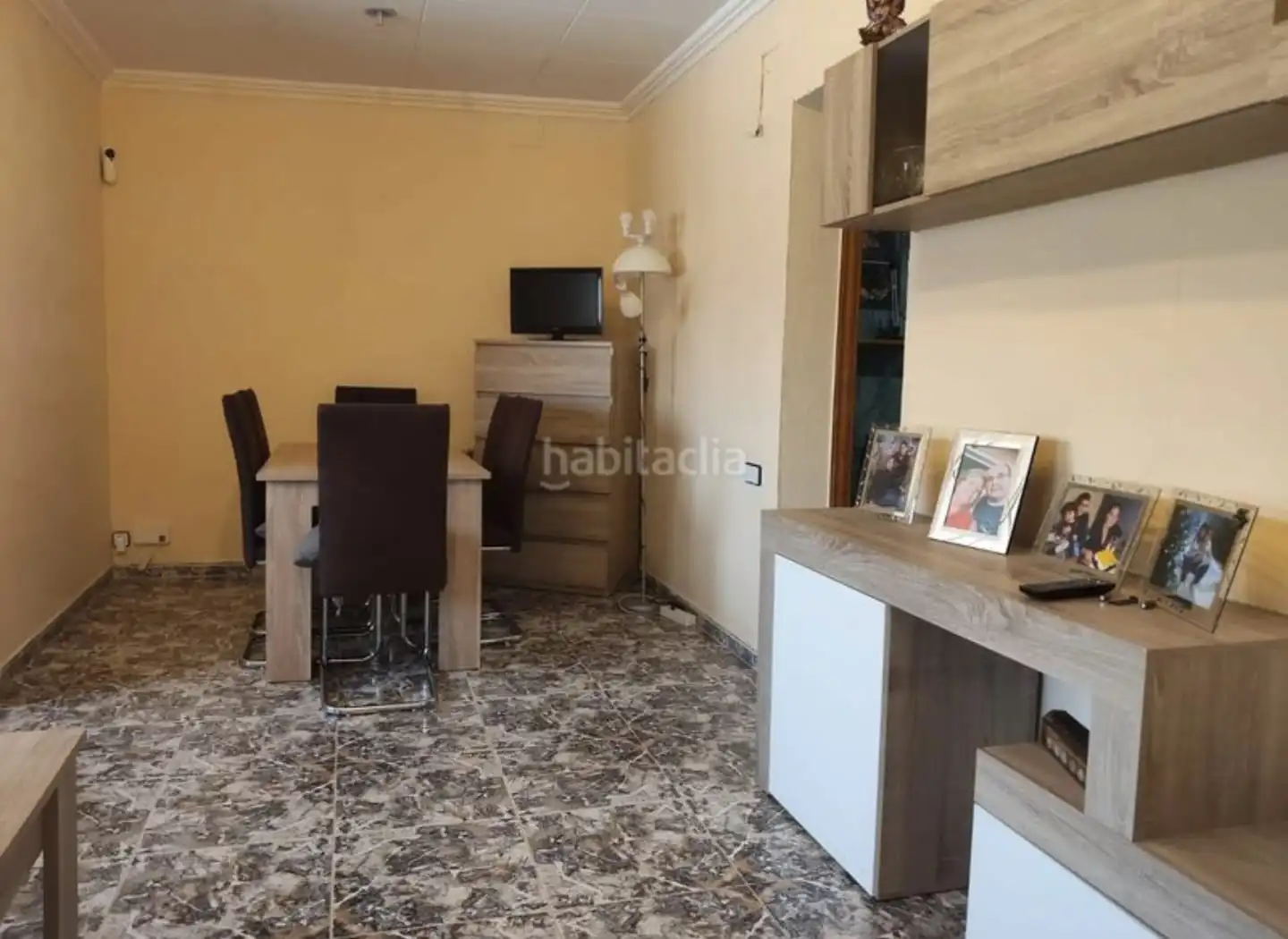 Sala d'estar de Casa o xalet en venda en Barcelona amb Calefacció, Parquet i Terrassa