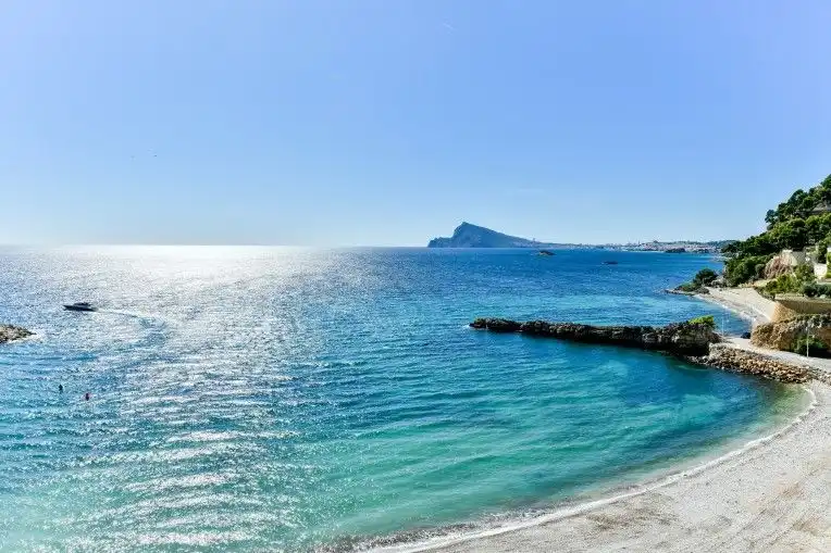 Vista exterior de Àtic en venda en Altea amb Aire condicionat, Calefacció i Terrassa