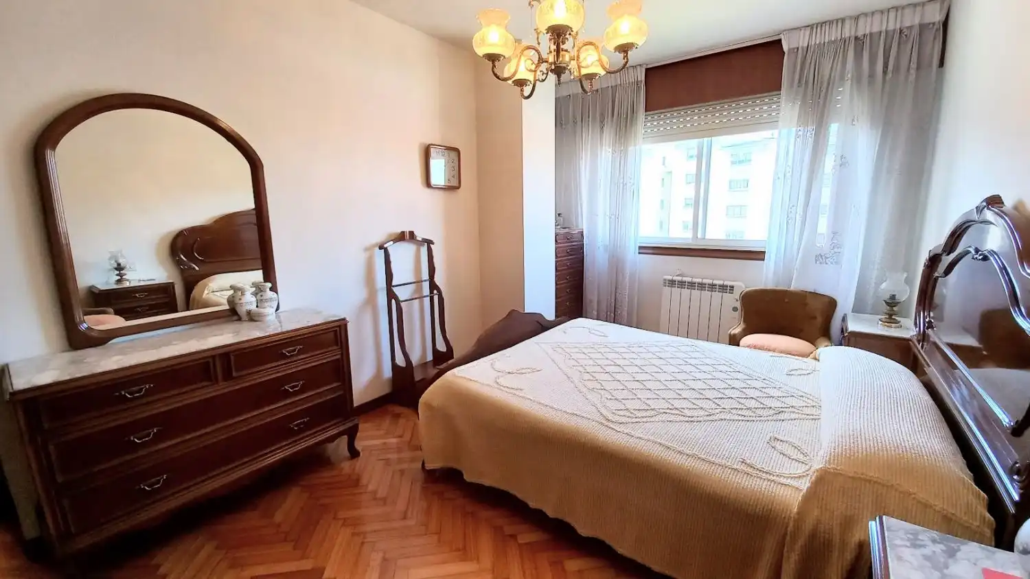 Habitación de Piso en venta en Culleredo con Calefacción, Parquet y Trastero