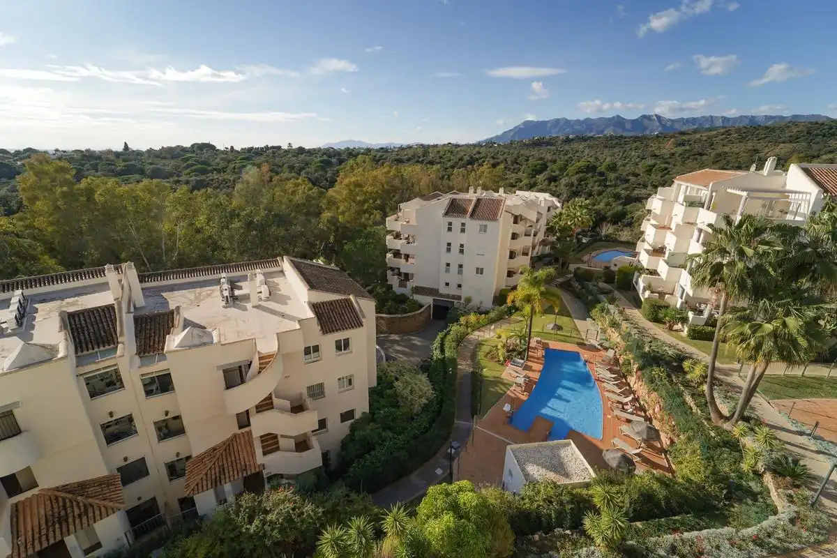 Vista exterior de Apartamento en venta en Marbella con Aire acondicionado, Calefacción y Terraza