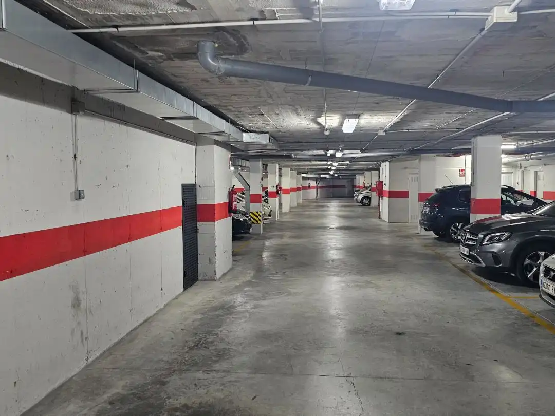 Parking of Garage for rent in El Campello