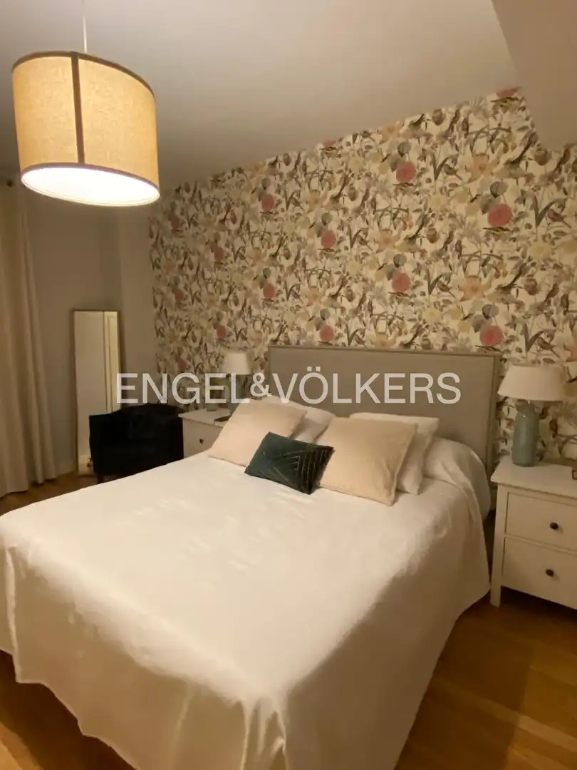 Bedroom of Flat for rent in Madrid  with Heating, Parquet flooring and Swimming Pool