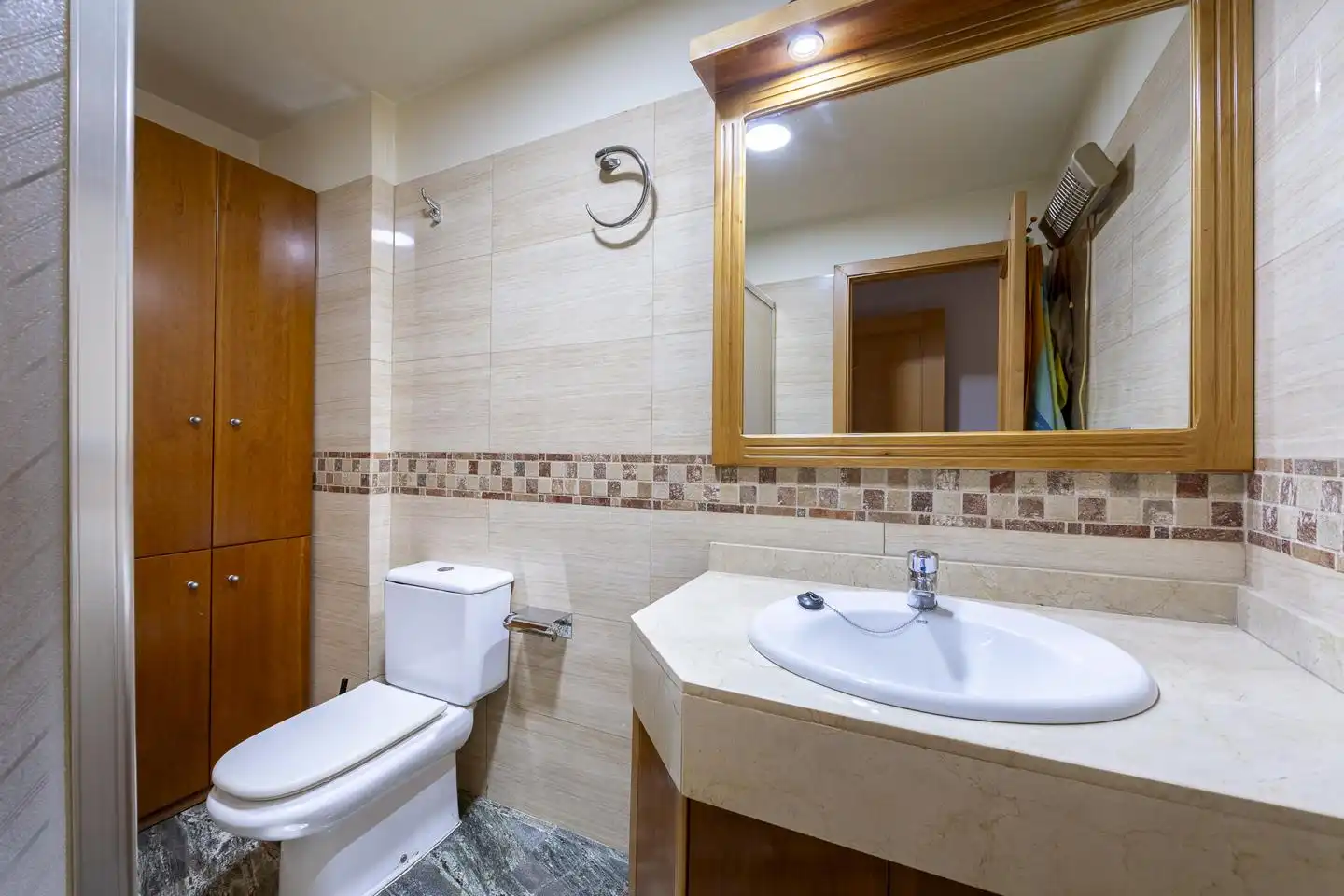 Bathroom of Ground floor for sale in Almería  with Air Conditioner, Terrace and Storage room