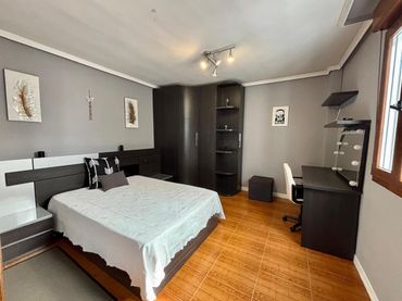 Apartamento con ascensor en alquiler en Centro