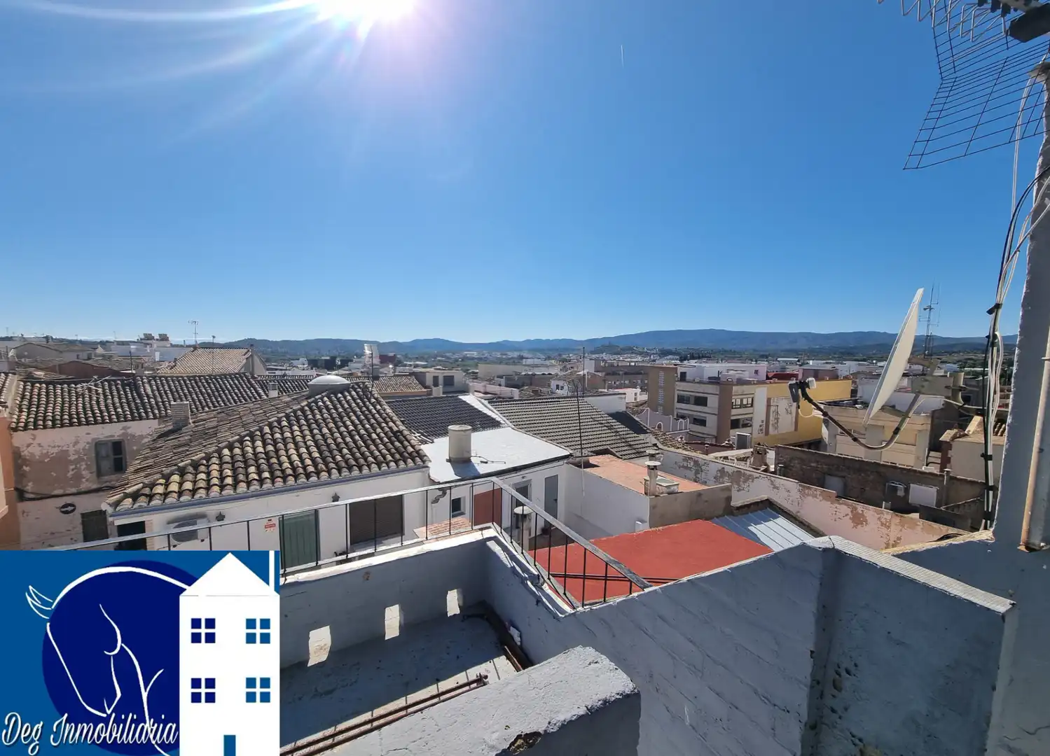 Vista exterior de Dúplex en venta en Montserrat con Aire acondicionado, Calefacción y Terraza