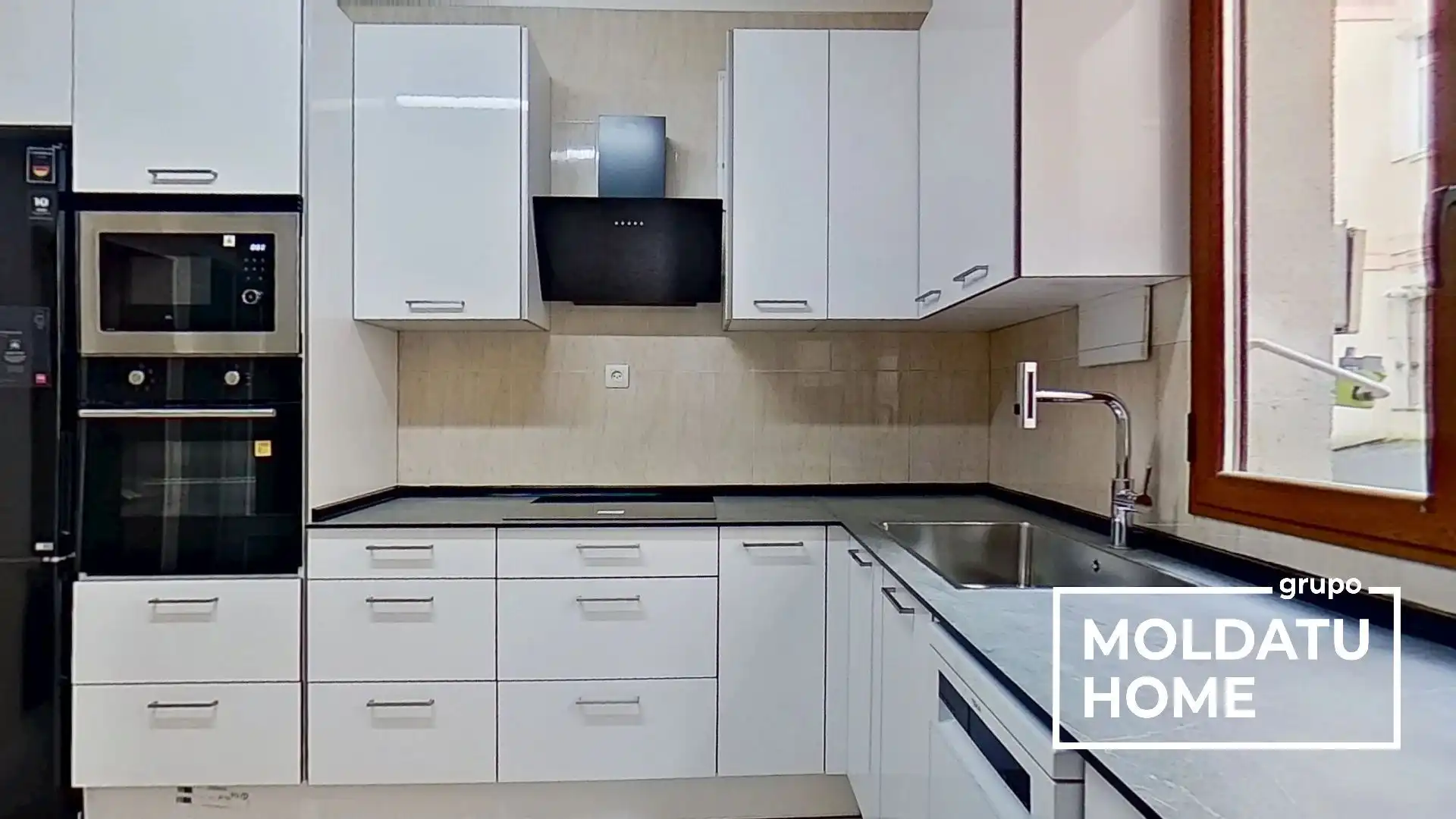 Cocina de Piso en venta en Bilbao  con Calefacción