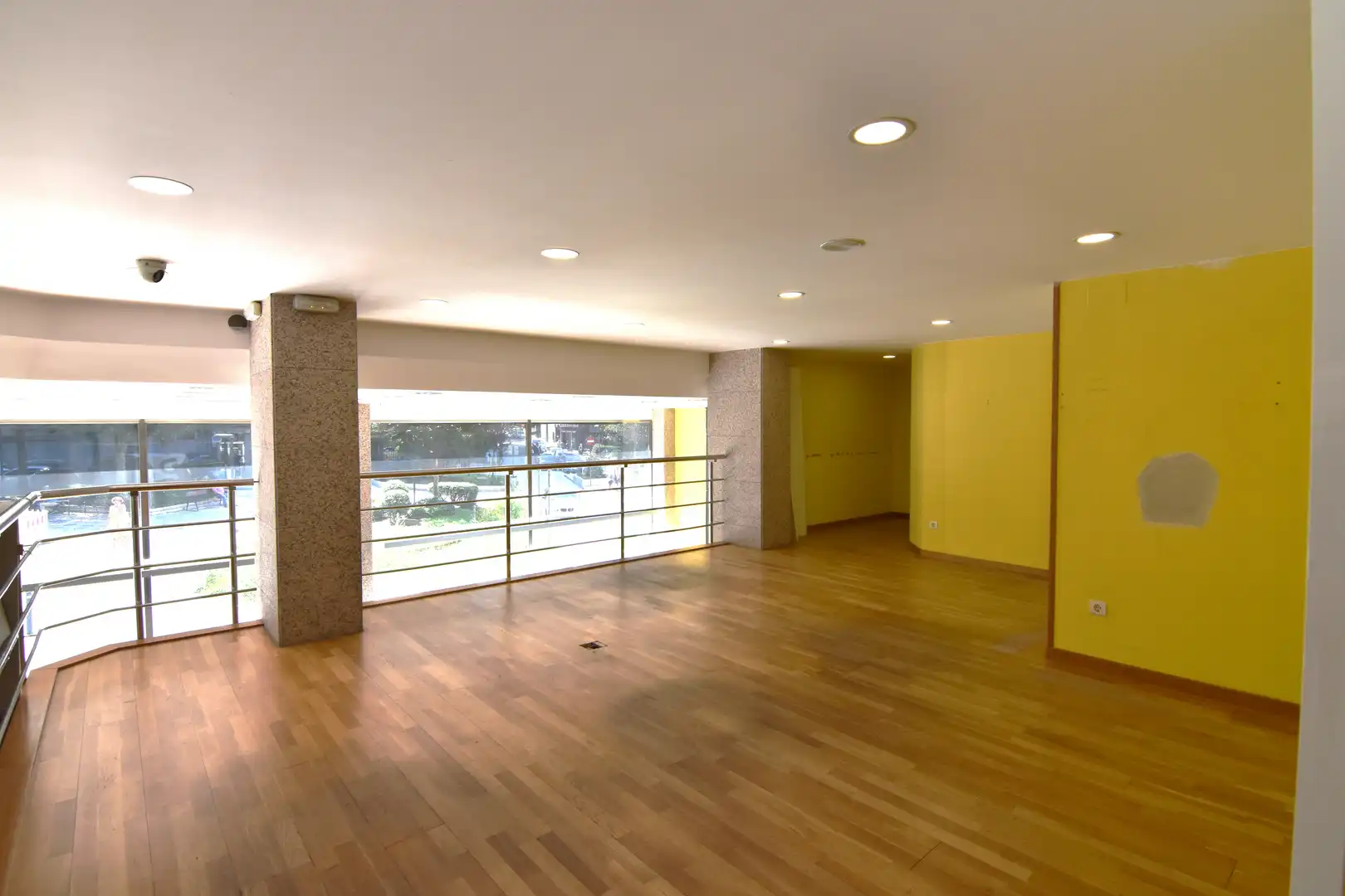 Local comercial en alquiler en Plaza José González Dopeso 51, imagen 7