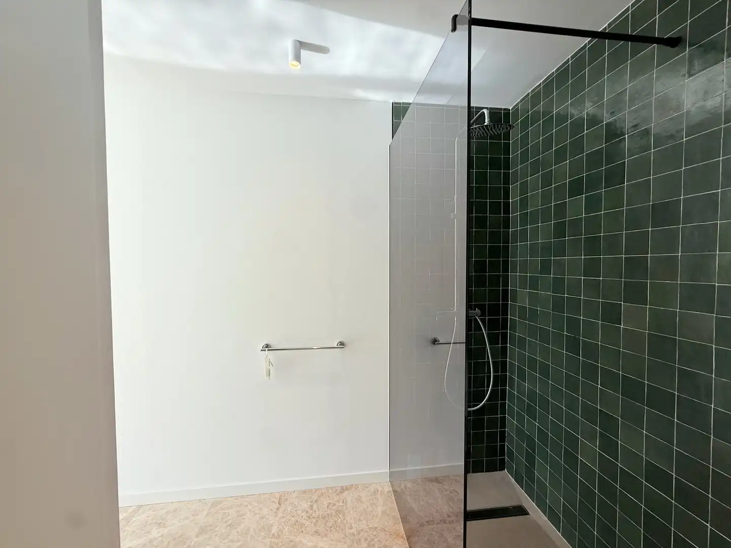 Badezimmer von Einfamilien-Reihenhaus zur Miete in Las Chapas - El Rosario