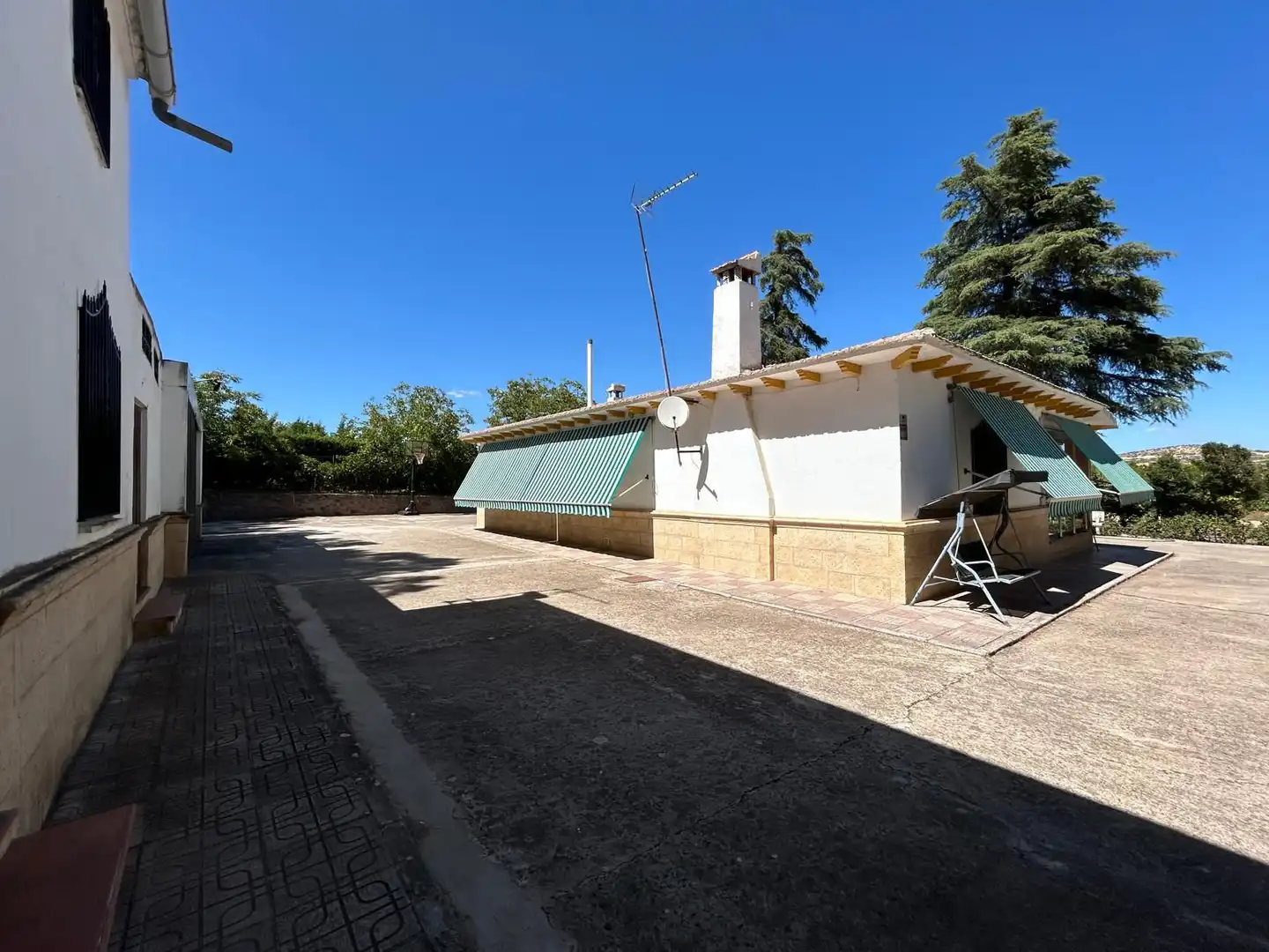 Exterior view of Houses for sale in Alcolea de Calatrava  with Air Conditioner, Heating and Terrace