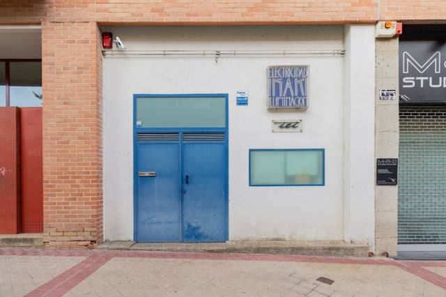 Local comercial en Venta en Pamplona-Iruña - CALLE CONCEJO DE EGUES, 1 en Mendillorri