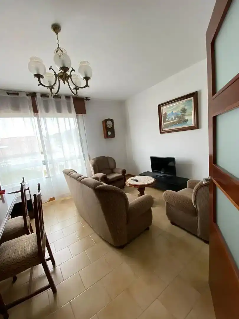 Wohnzimmer von Wohnung zur Miete in Ortigueira