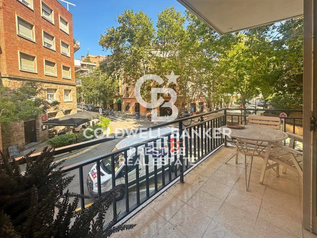 Vista exterior de Pis de lloguer en  Barcelona Capital amb Aire condicionat i Calefacció