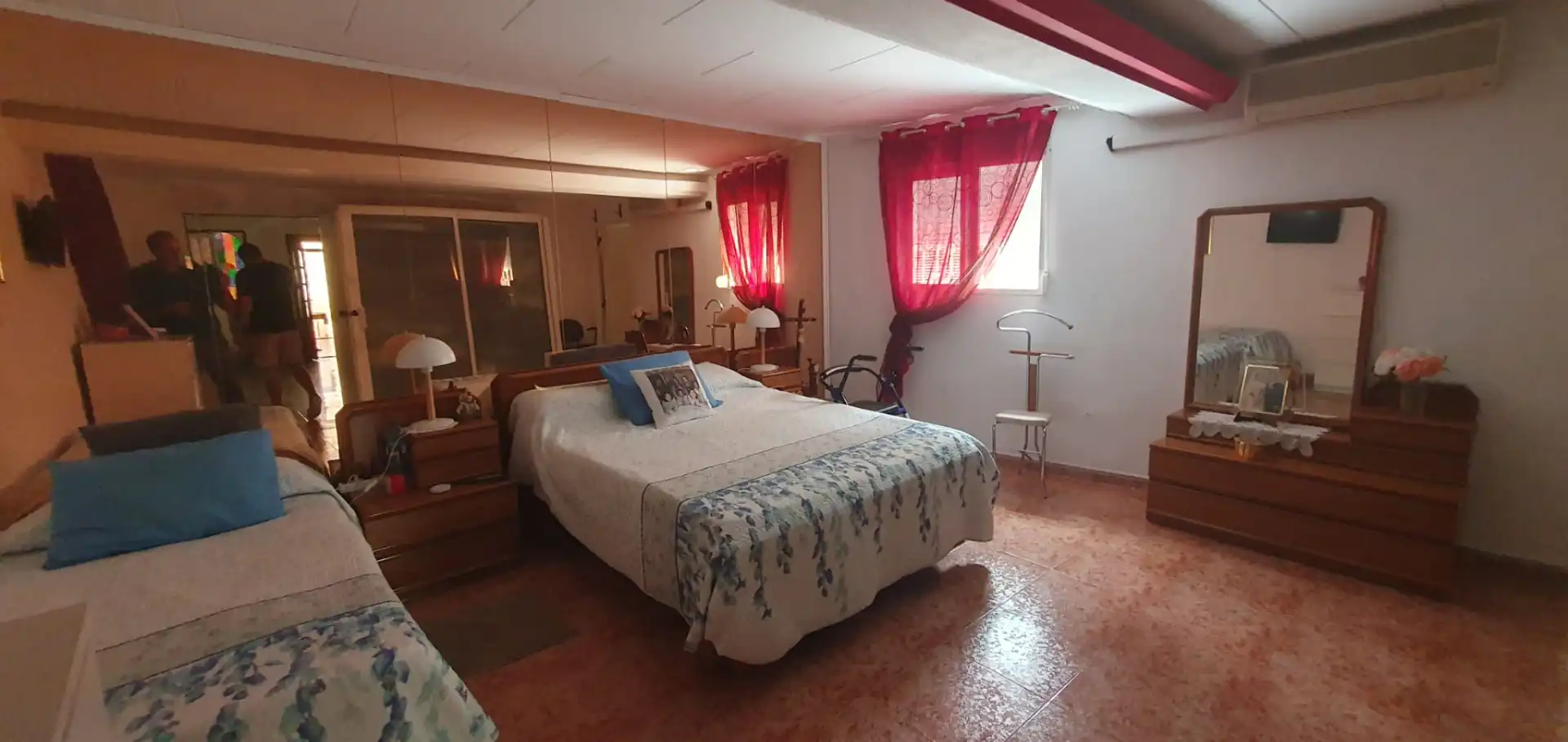 Habitación de Edificio en venta en Barx