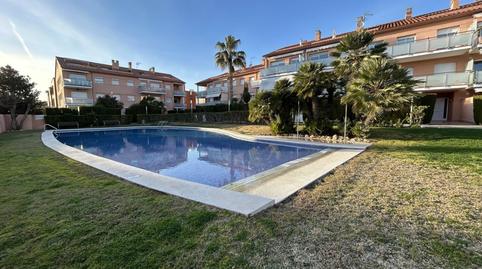 Foto 2 de Pis en venda a Calle Prat de la Riba, Les Salines - Pla de Sant Pere, Cubelles