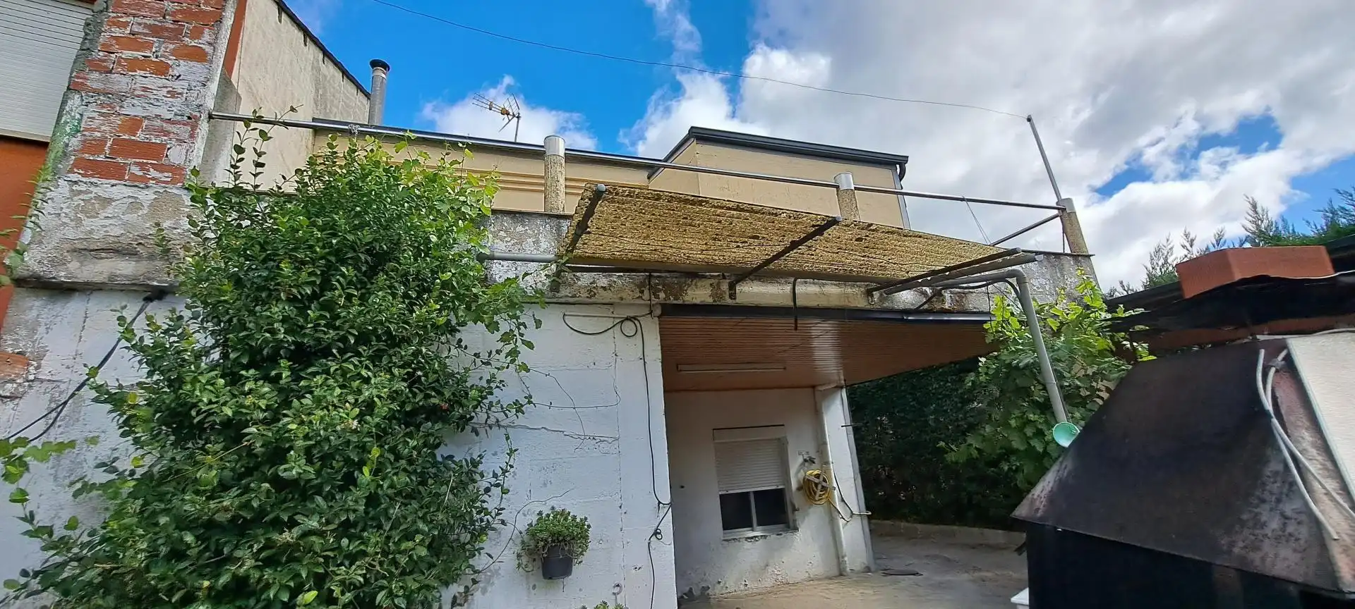 Casa o chalet en venta en Compostilla - Columbrianos