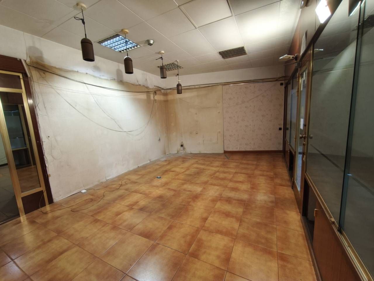 Local de alquiler en Calle Josep Anselm Clavé, Centre