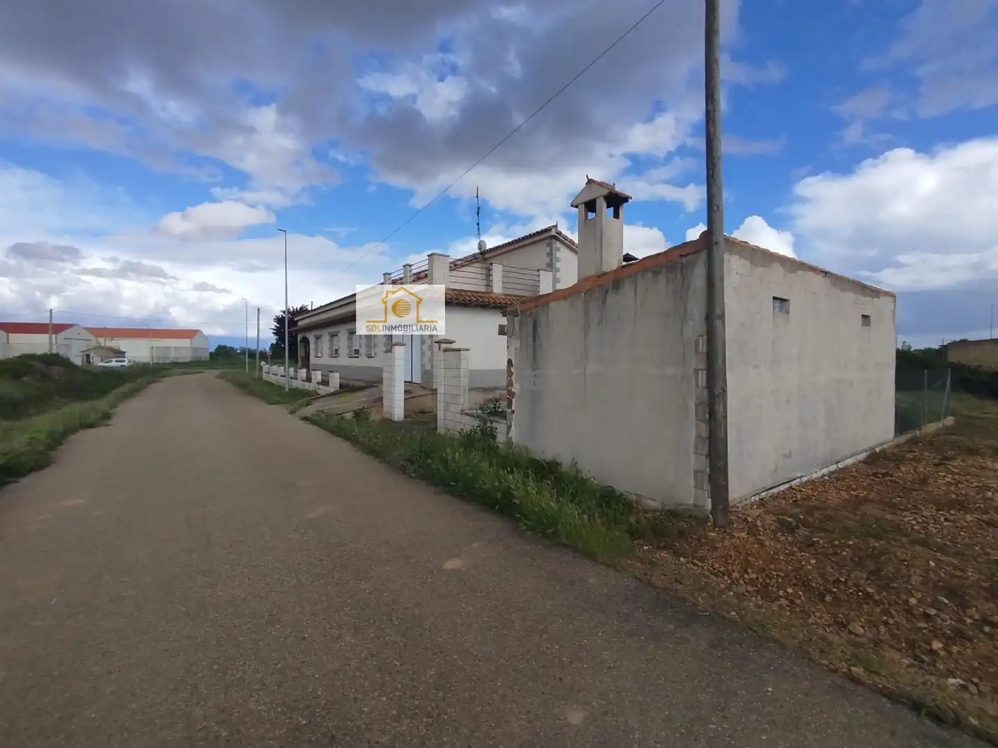 Vista exterior de Casa o chalet en venta en Quintana del Marco con Calefacción y Parquet
