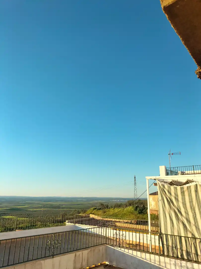 Vista exterior de Ático en venta en Albaida del Aljarafe con Terraza y Balcón