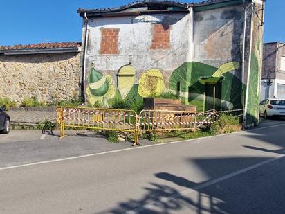 Vista exterior de Casa o xalet en venda en Reocín