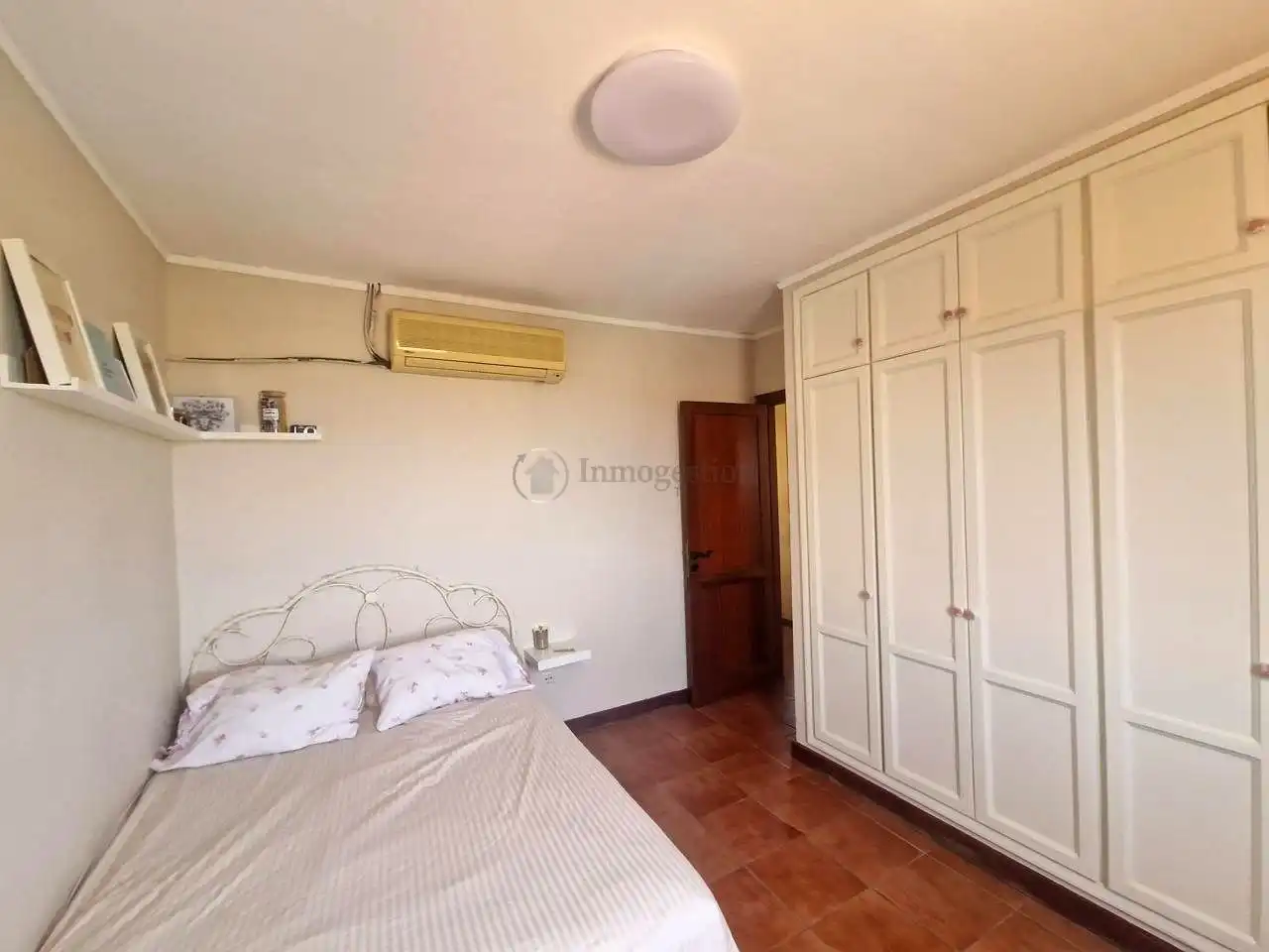 Dormitori de Casa o xalet en venda en Arona amb Jardí privat, Terrassa i Traster