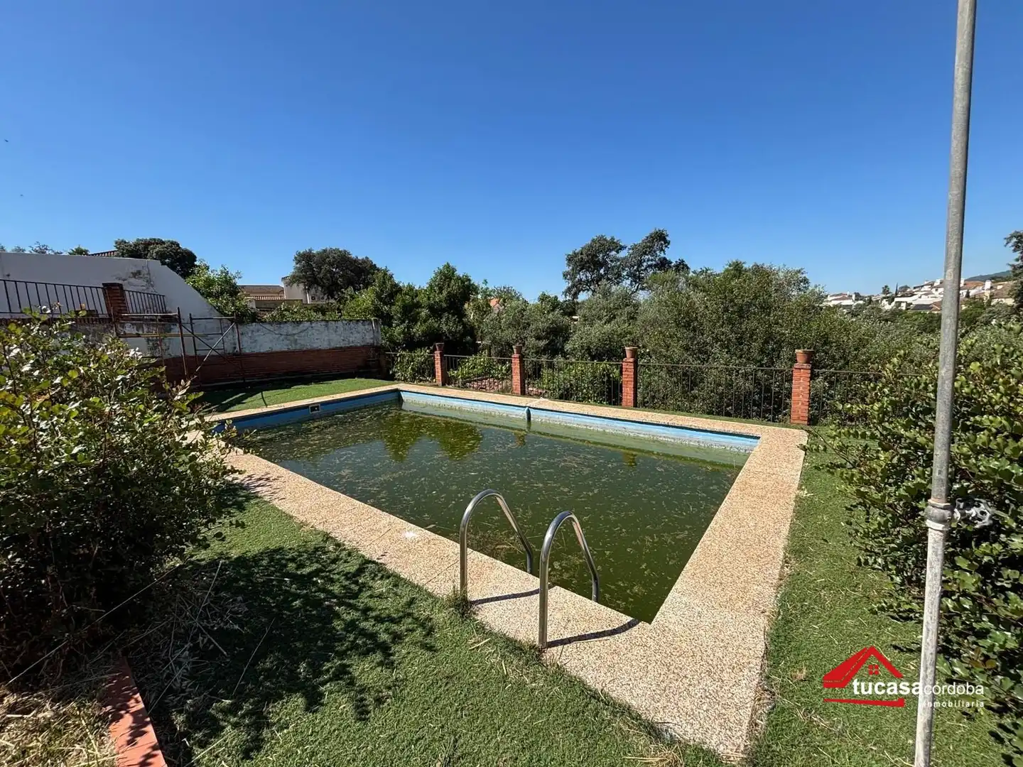Swimming pool of Country homes for sale in Córdoba  with Air Conditioner, Heating and Storage room