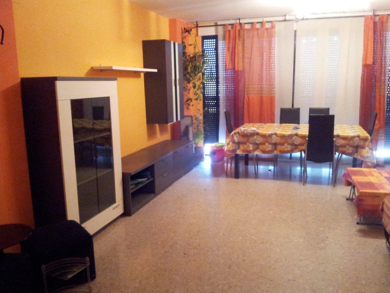 Living room of Duplex for sale in La Pobla de Vallbona  with Balcony