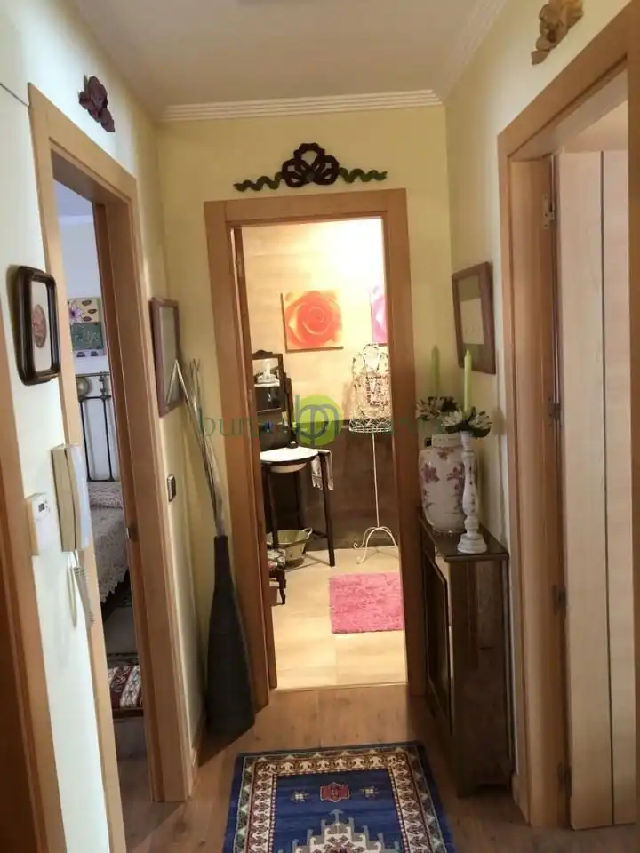 Casa o xalet en venda en León Capital  amb Calefacció i Parquet