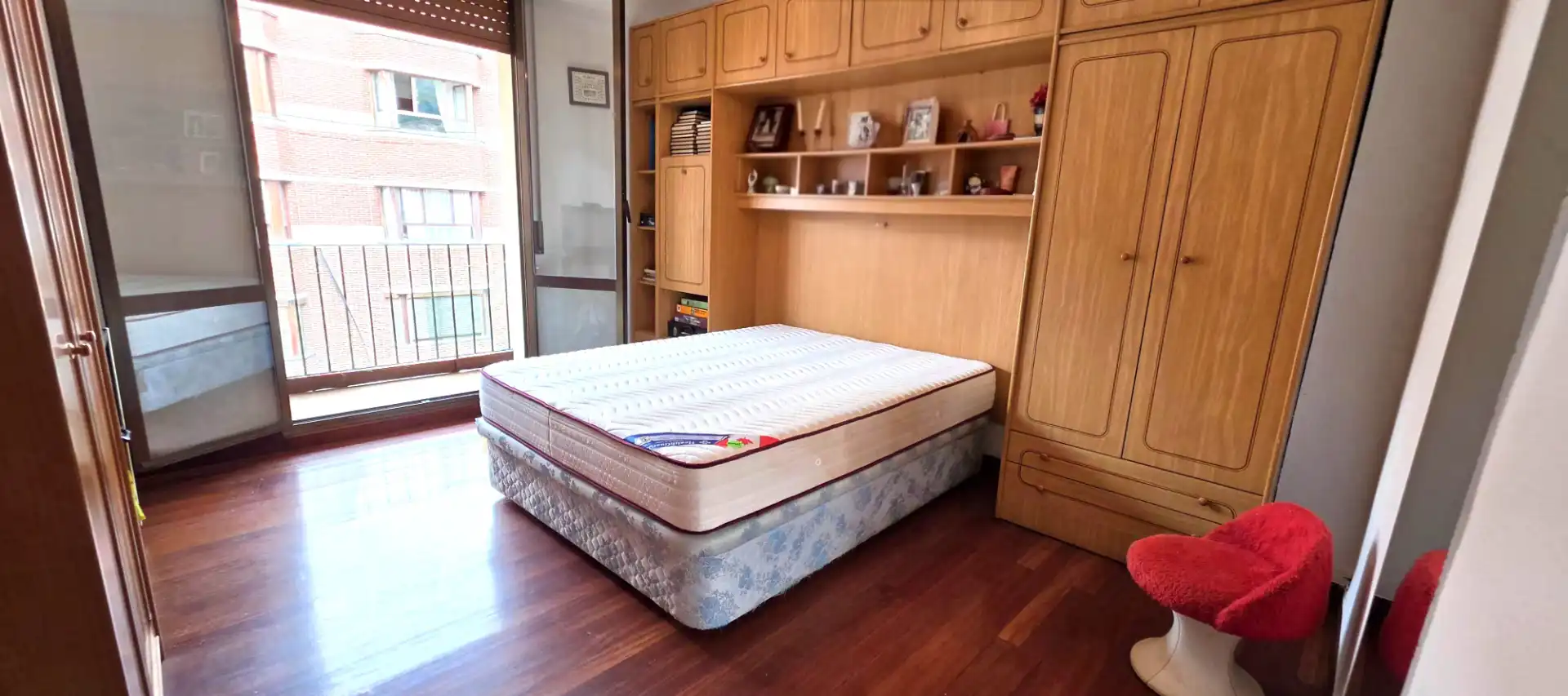 Bedroom of Flat for sale in Bilbao   with Storage room, Furnished and Oven