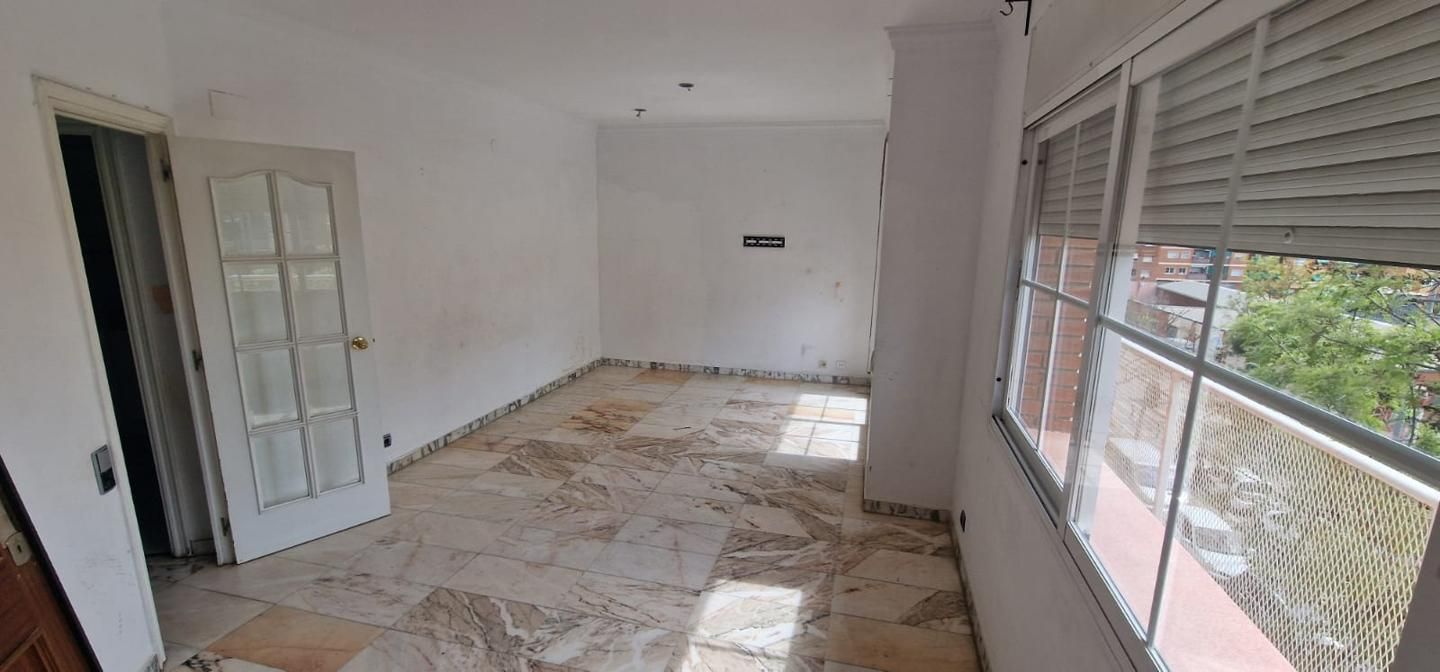 Flat for sale in De La Roureda, La Roureda