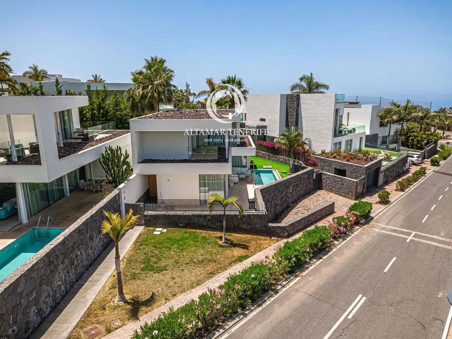 Vista exterior de Casa o chalet de alquiler en Guía de Isora con Terraza, Trastero y Piscina