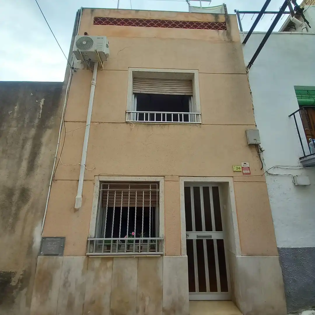 Casa amb terrassa en venda a Jesús - Els Reguers