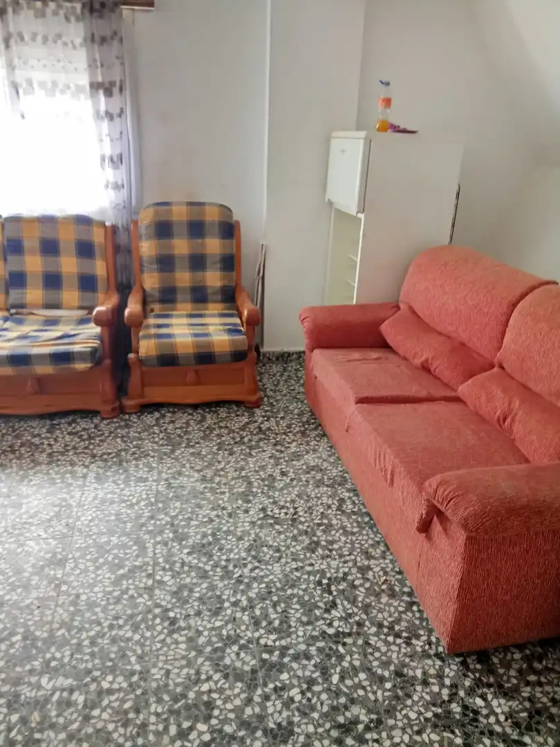 Sala de estar de Piso en venta en Valdepeñas con Calefacción