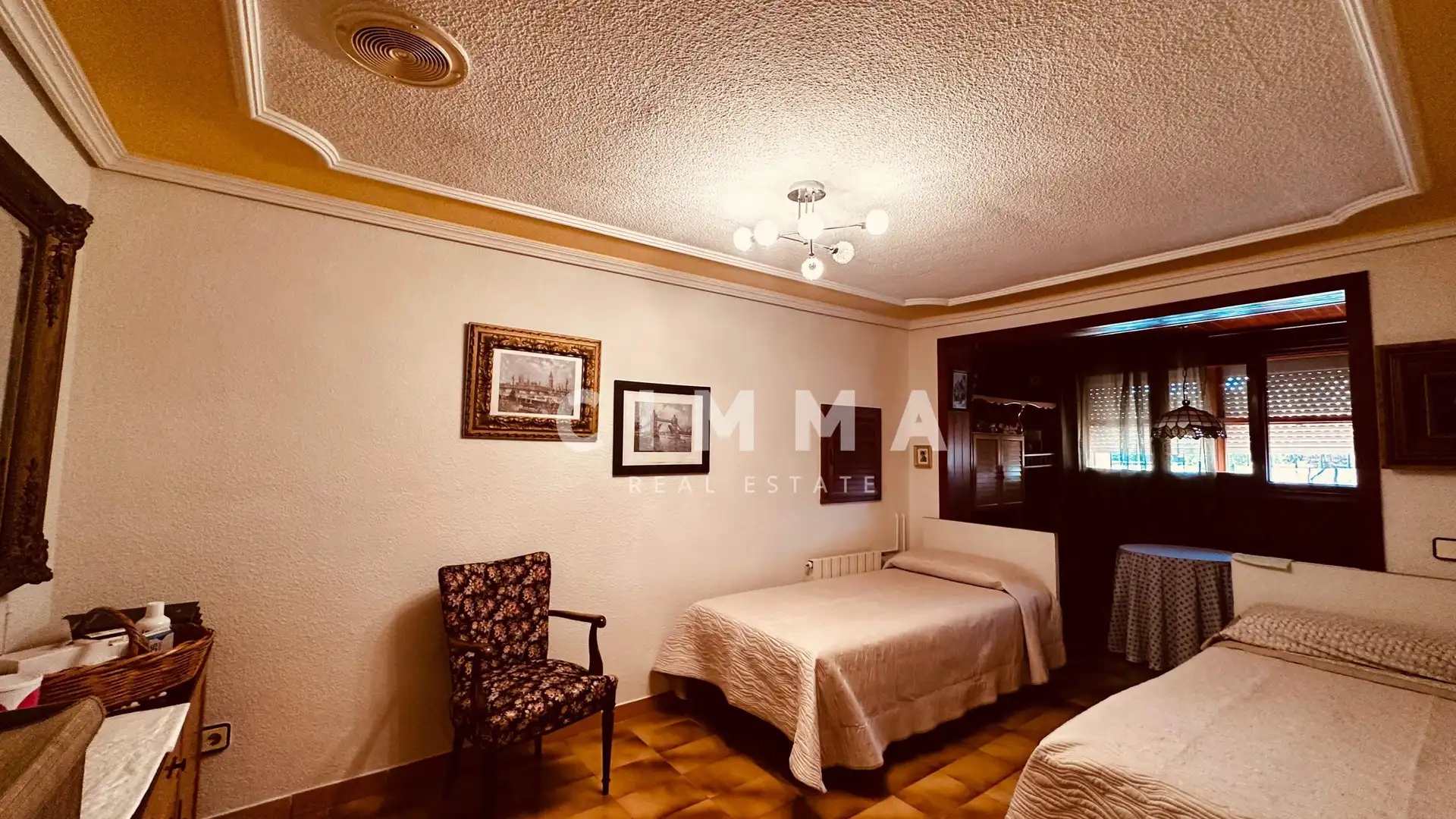 Habitación de Casa o chalet en venta en La Nucia con Aire acondicionado, Calefacción y Jardín privado