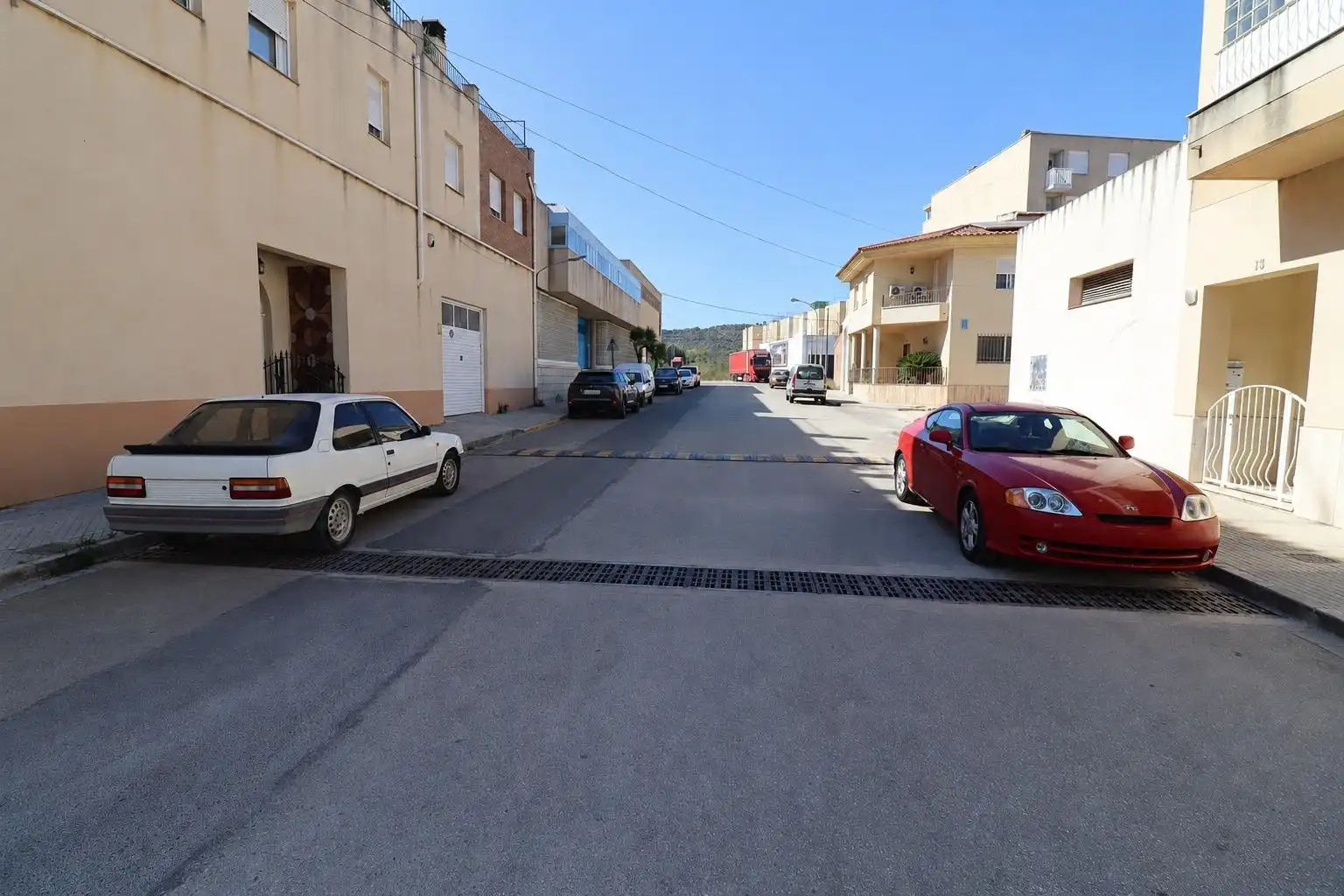 Exterior view of Storage room for sale in Alcanar