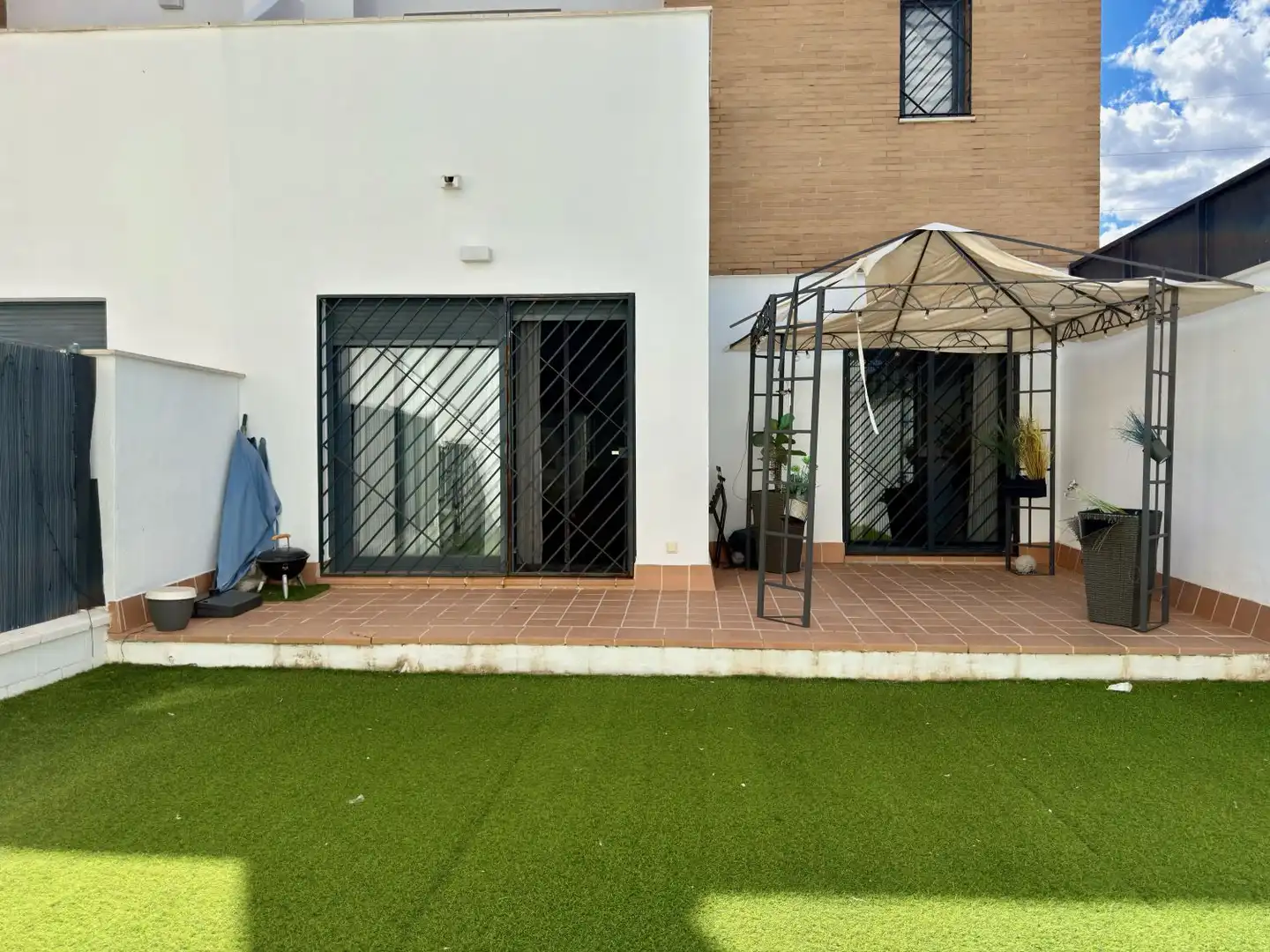 Terrassa de Casa o xalet en venda en Guillena amb Aire condicionat, Calefacció i Terrassa
