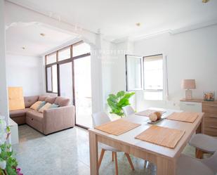Exterior view of Flat to rent in  Valencia Capital  with Air Conditioner, Terrace and Balcony