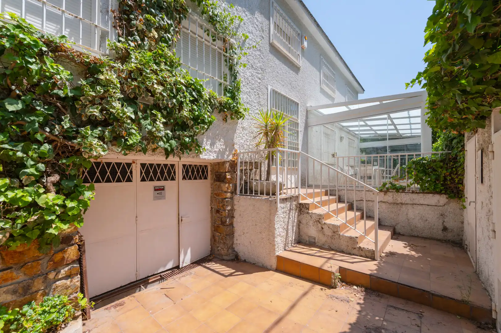 Vista exterior de Casa o chalet en venta en Colmenar Viejo con Aire acondicionado, Calefacción y Jardín privado