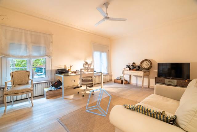 Piso en Venta en Carrer de Sardenya en El Baix Guinardó