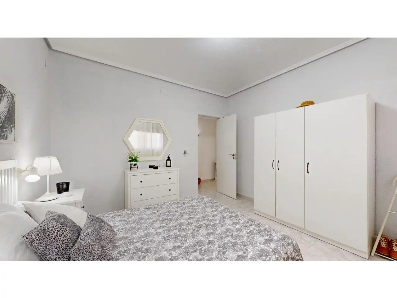Habitación de Casa o chalet en venta en Llíria con Jardín privado, Terraza y Piscina