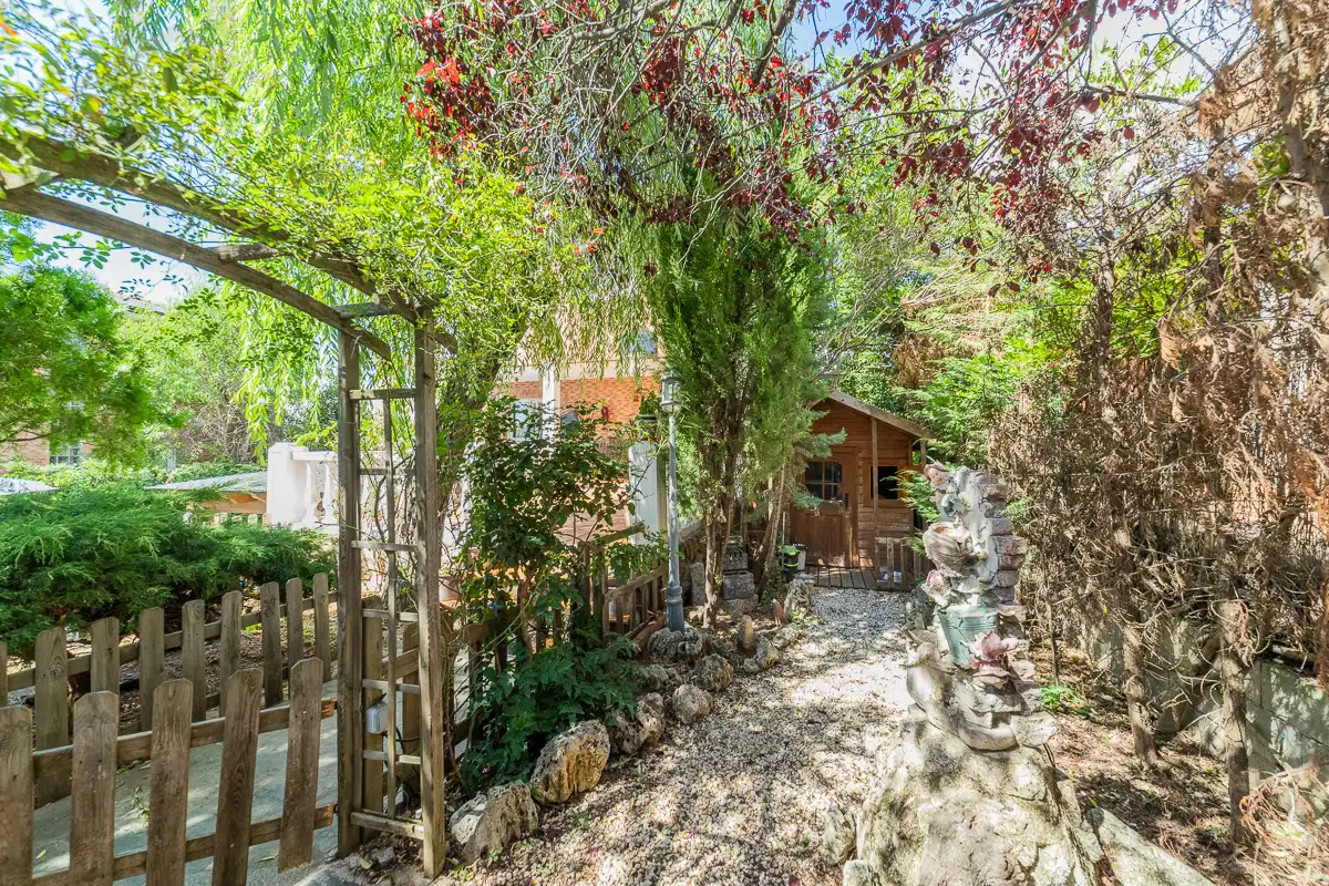 Jardí de Casa o xalet en venda en Colmenarejo amb Aire condicionat, Calefacció i Jardí privat