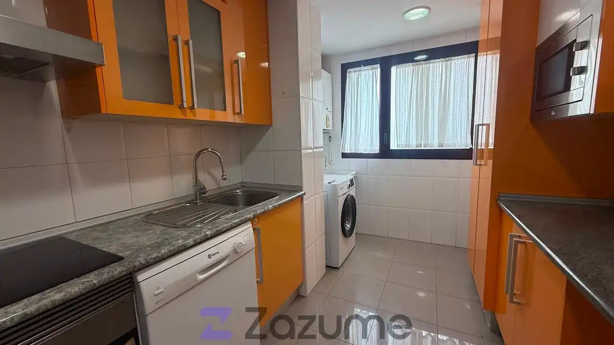 Küche von Wohnung zur Miete in Murcia mit Klimaanlage, Heizung und Terrasse