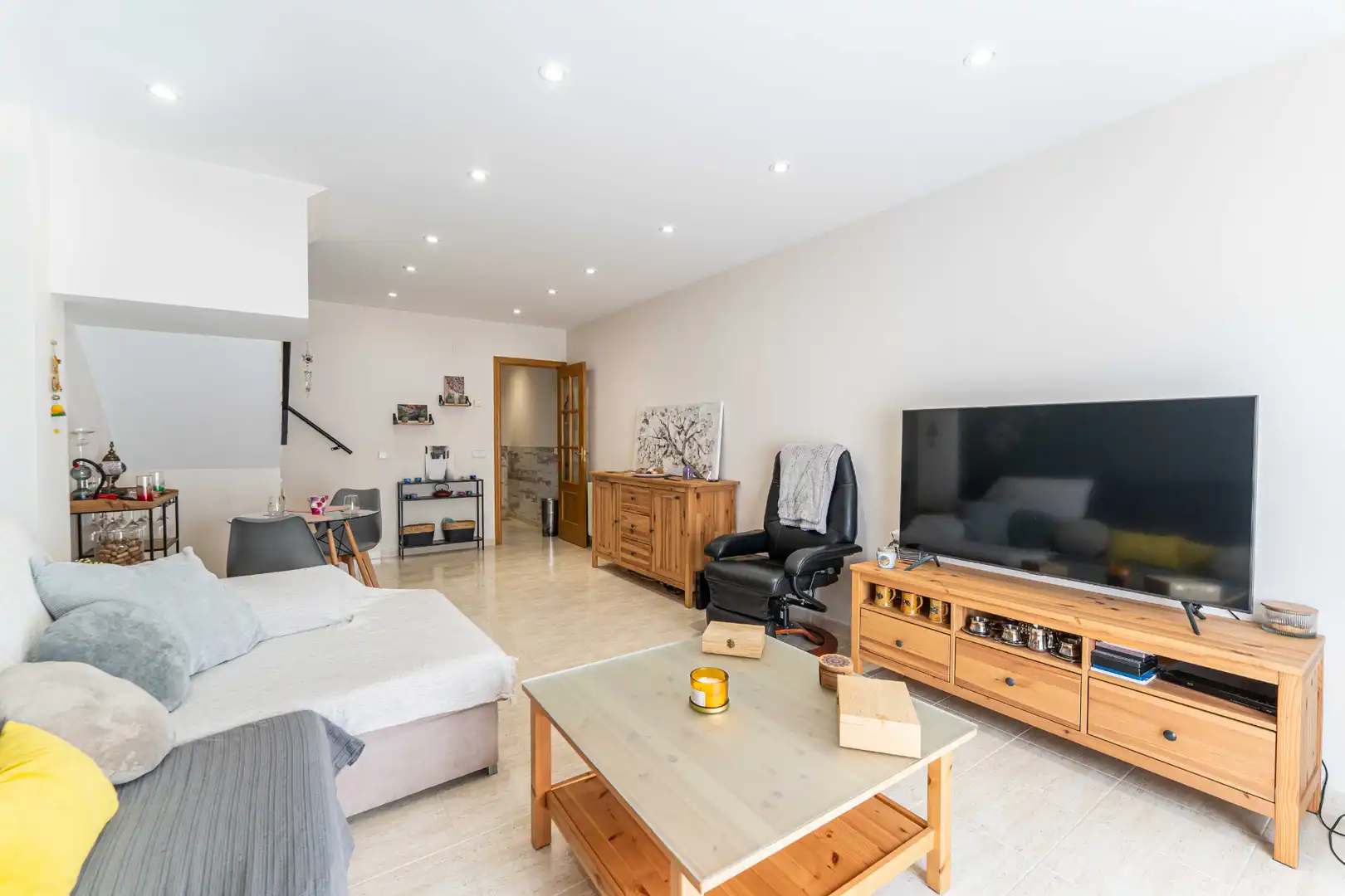 Living room of Duplexes for sale in Brunete  with Air Conditioner, Heating and Storage room