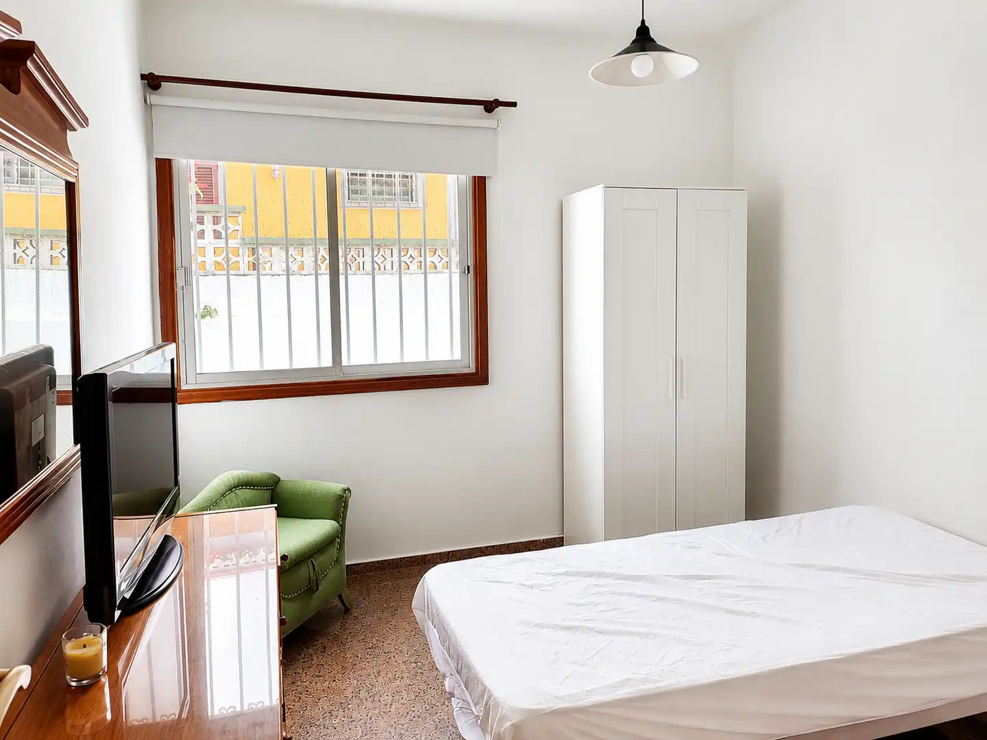 Dormitori de Casa o xalet en venda en Los Realejos amb Jardí privat, Terrassa i Moblat