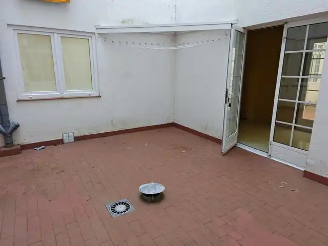 Terraza de Piso de alquiler en Ames con Calefacción, Parquet y Amueblado