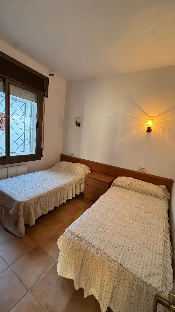 Habitación de Casa o chalet en venta en Torredembarra con Aire acondicionado, Calefacción y Jardín privado