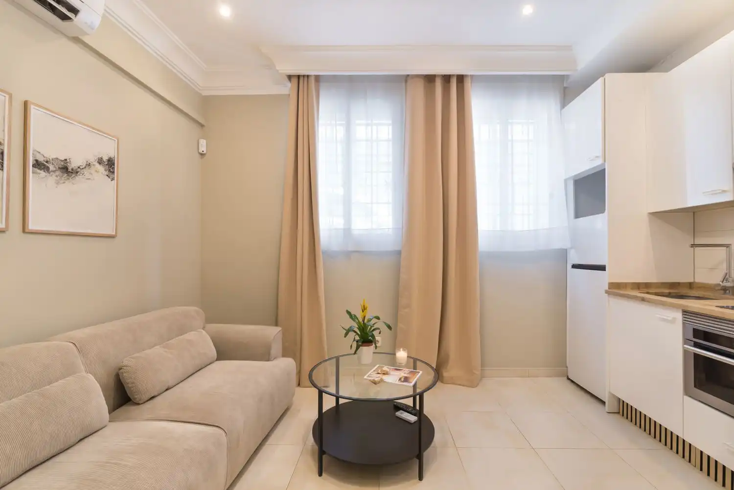 Sala de estar de Dúplex en venta en Carabanchel