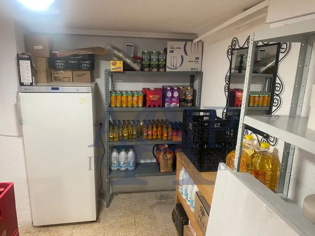 Local en traspaso en Badalona