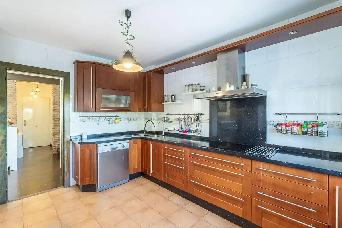 Cuina de Casa o xalet en venda en Vegas del Genil amb Aire condicionat, Calefacció i Terrassa